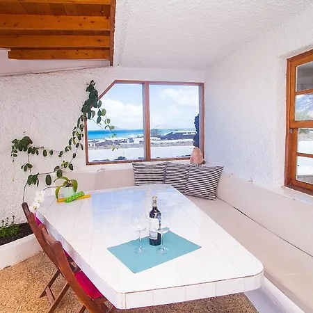 Villa Deluxe *